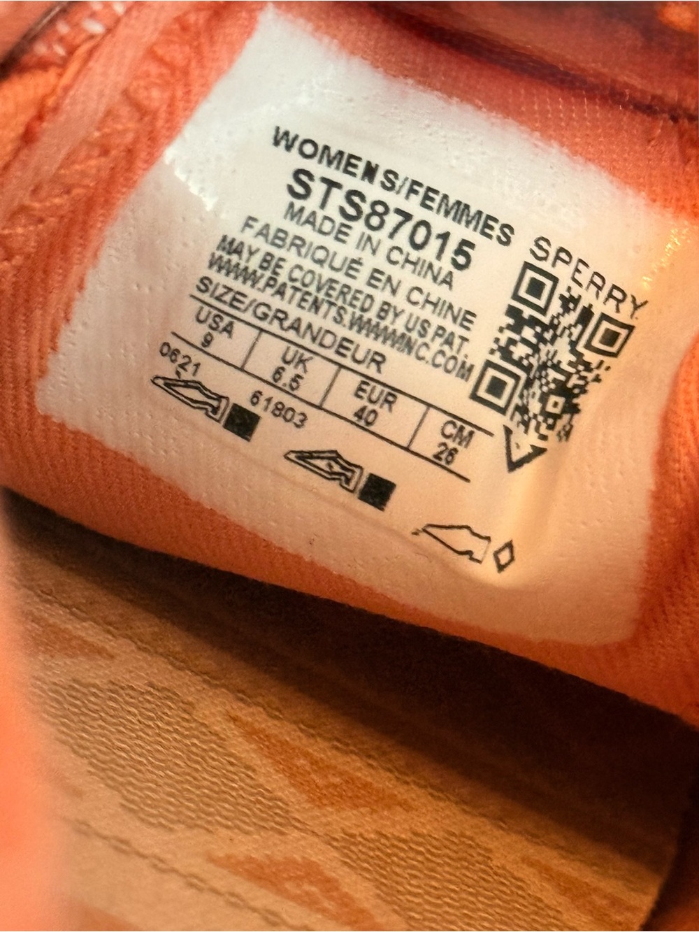 Sperry Coral-Orange Canvas Boat Shoes size 9 - Picture 5 of 5